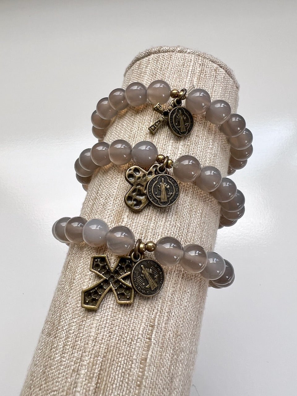 Bracelets - B47 - 2 - Knots of Grace