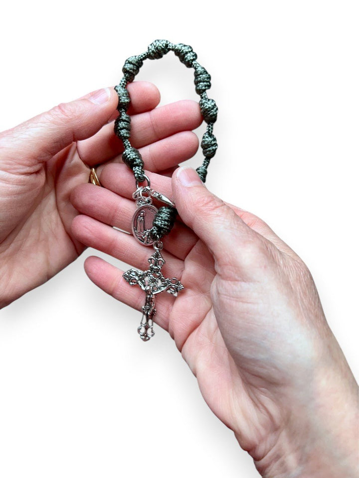 Pocket Rosary - PR73 - TR - GOLD - Knots of Grace