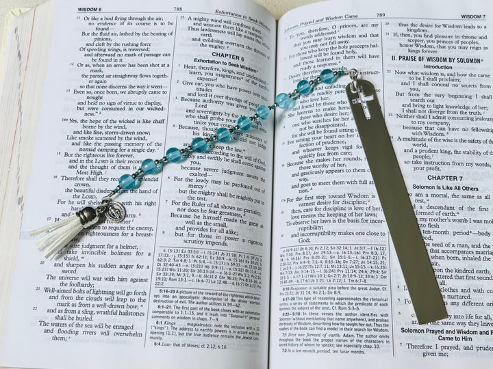 Bookmark - BKR42 - D - BL - Knots of Grace