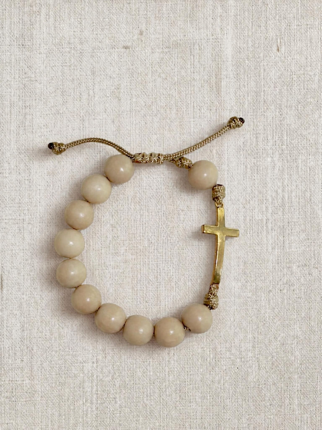Grace in Motion Active Faith Rosary Bracelet (Runner&