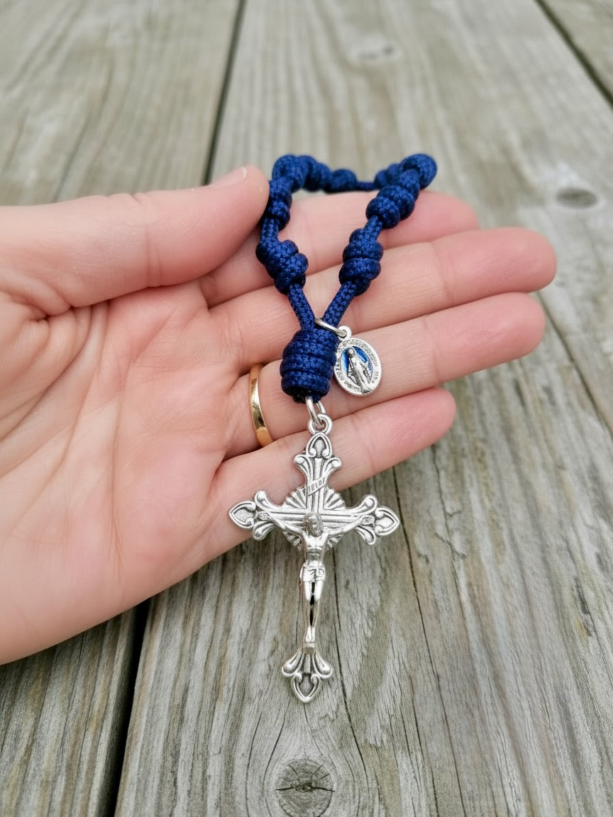 Radiant Light Single-Decade Pocket Rosary