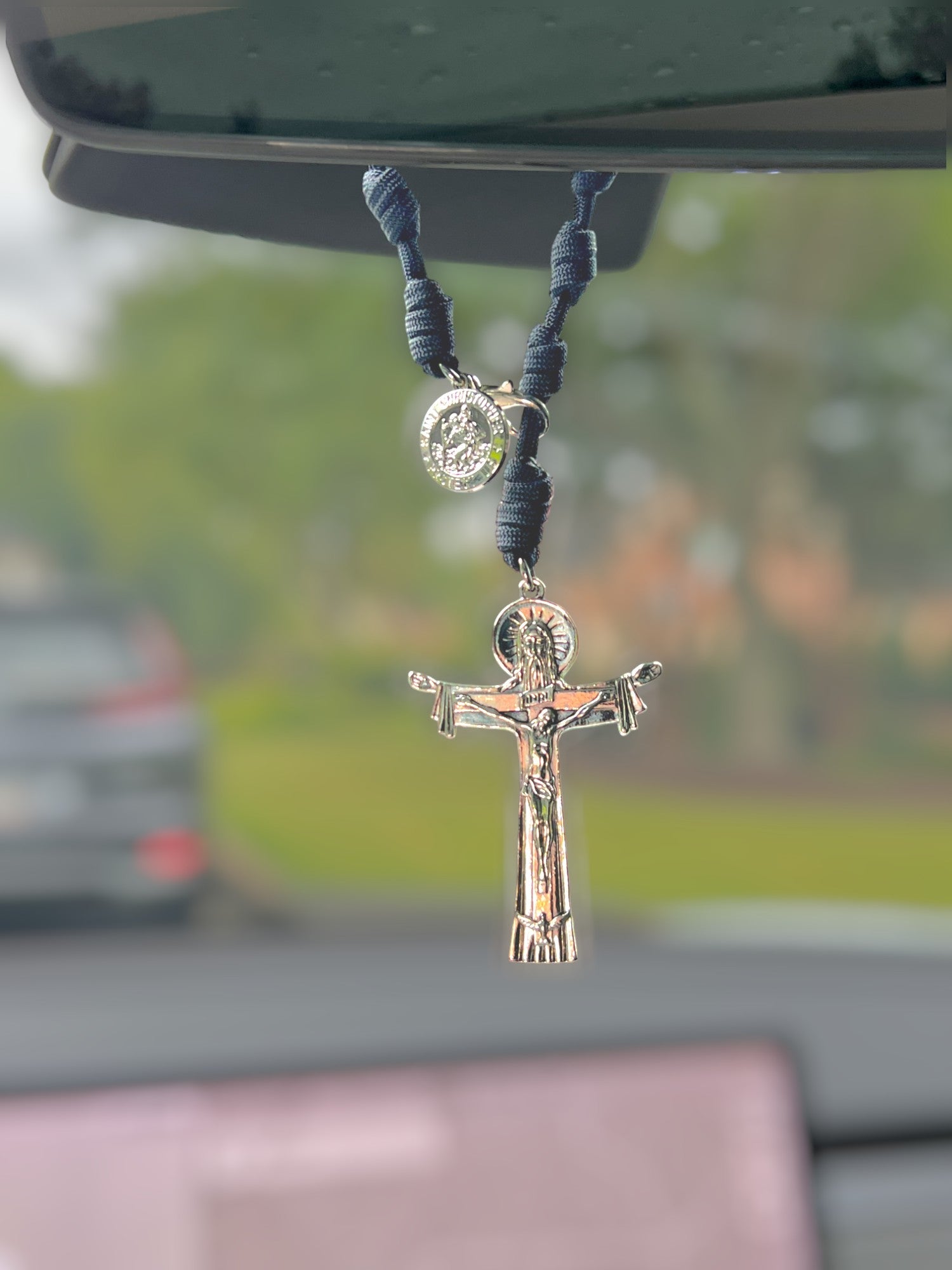 Trinity Crucifix Rearview Mirror Rosary - Knots of Grace