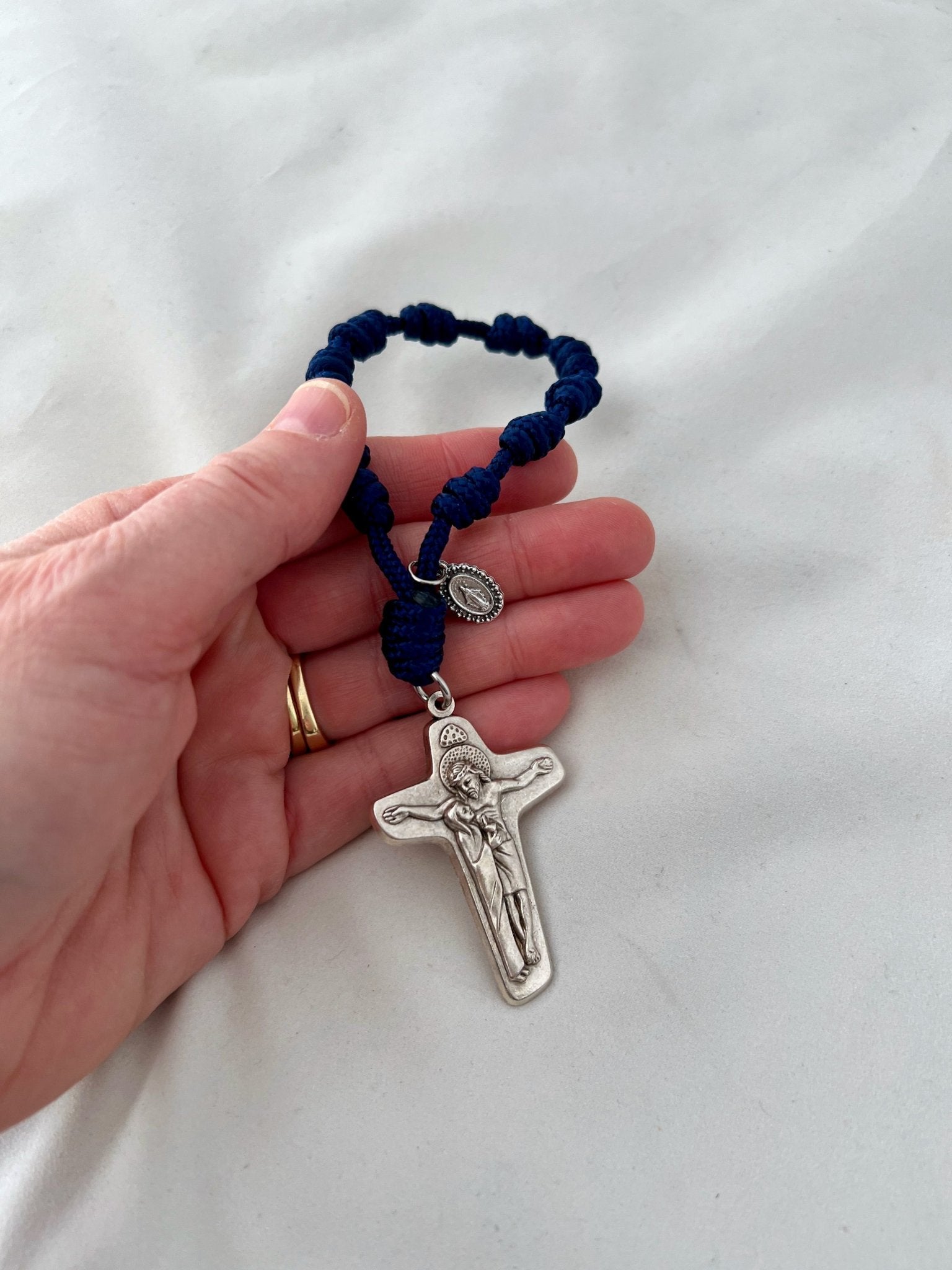 Mary at the Side of Jesus Crucifix Pocket Rosary – Knots of Grace