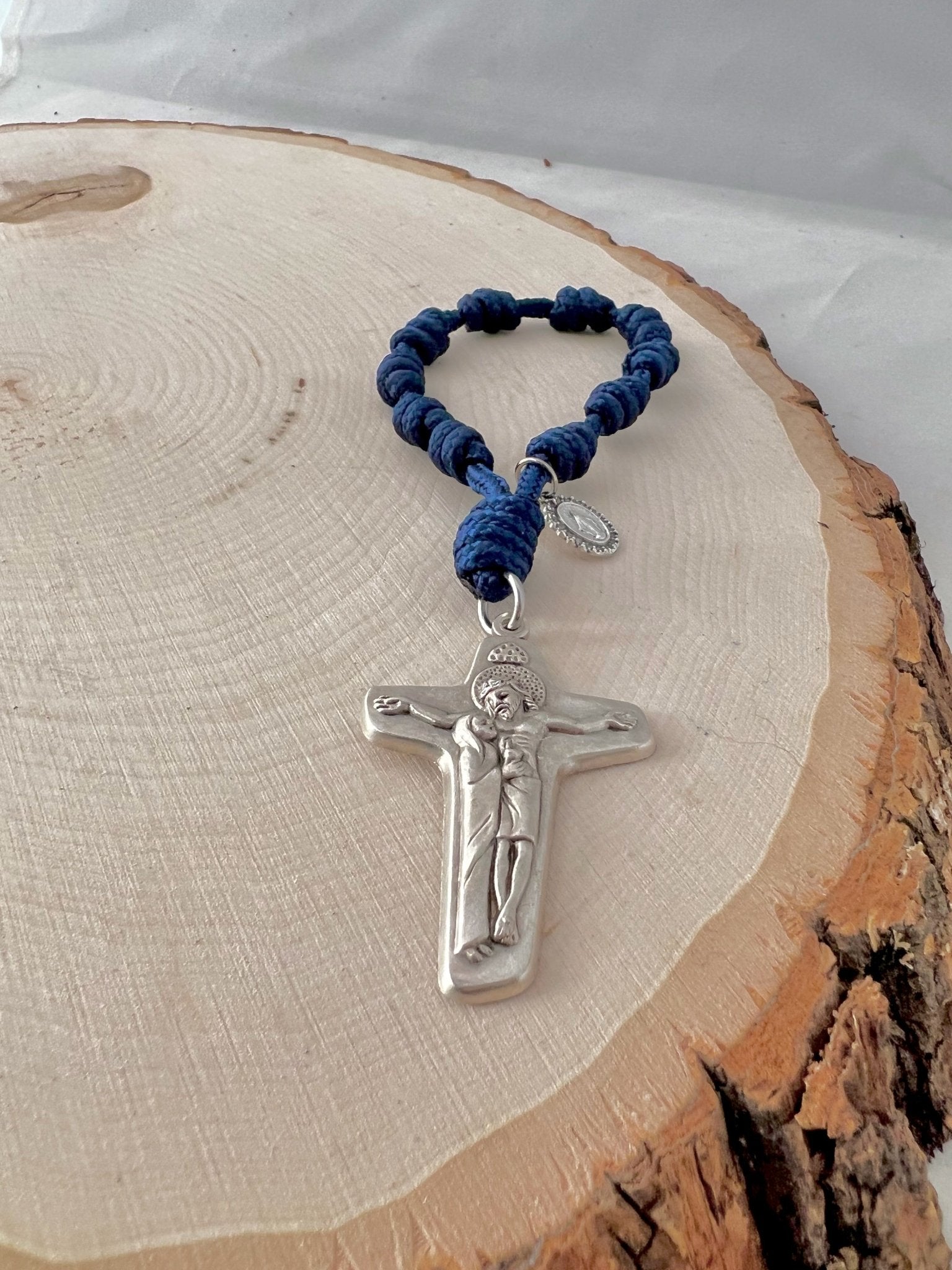 Mary at the Side of Jesus Crucifix Pocket Rosary – Knots of Grace